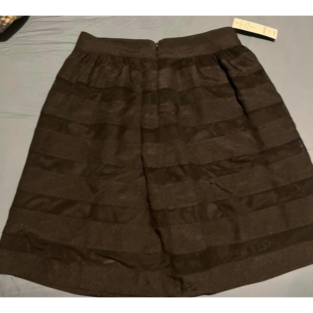 Bebe black skirt size 2 - Picture 4 of 8